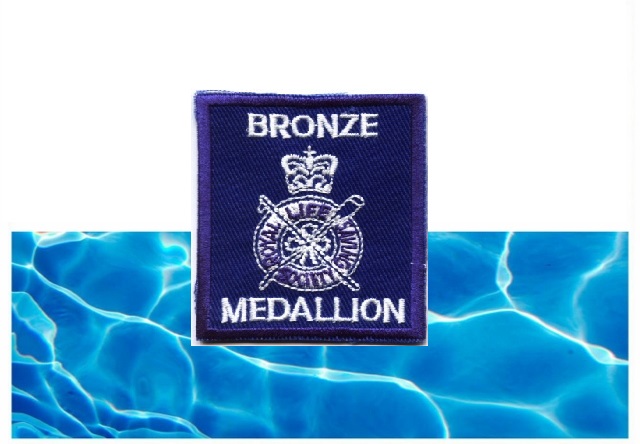bronze-medallion-course-and-badge